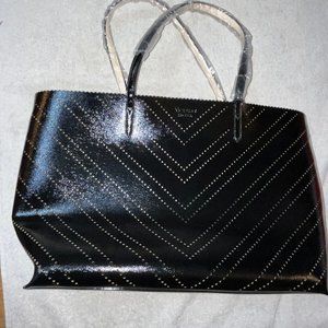 NWT- Victoria's Secret Black Weekender/Shoulder Tote with Makeup Bag